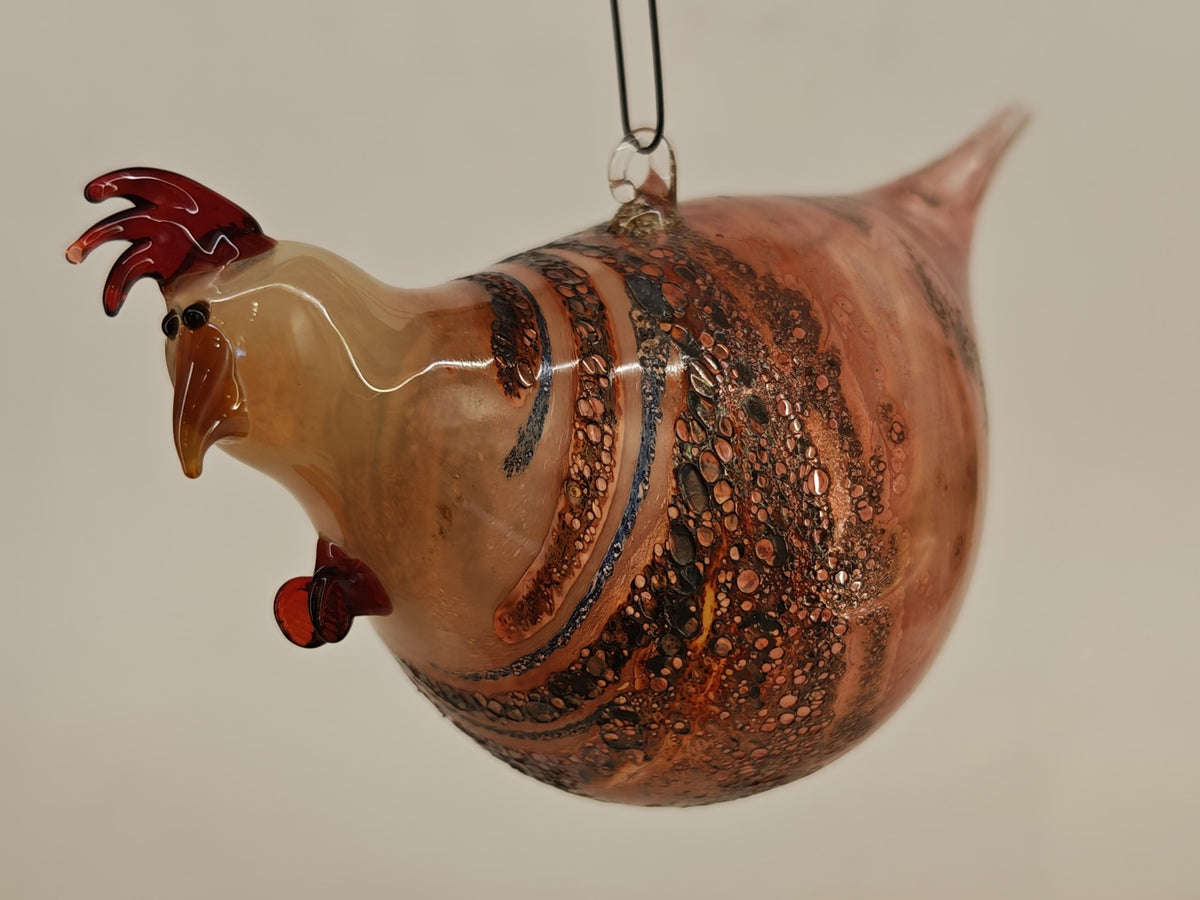 Hängendes Huhn aus Glas